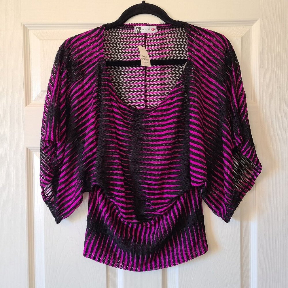 Body Central Mesh Batwing Sleeve 80s Style Top Womens Size Medium NWT